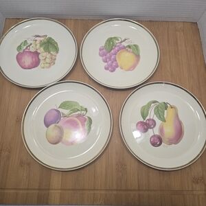 Set of 4 Fondeville New York Fruit Dessert Plate or Salad Plate Gold Trim Unique